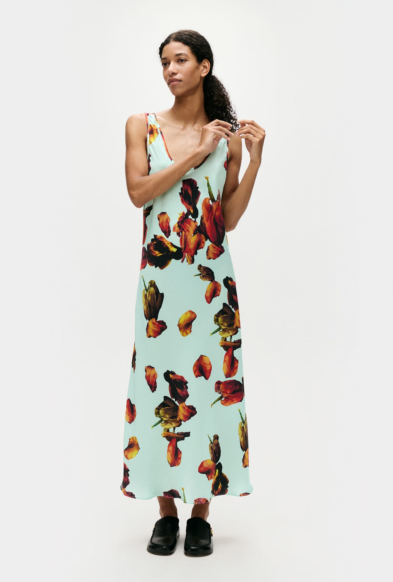 Scoop Neck Dress Tulipa Dew