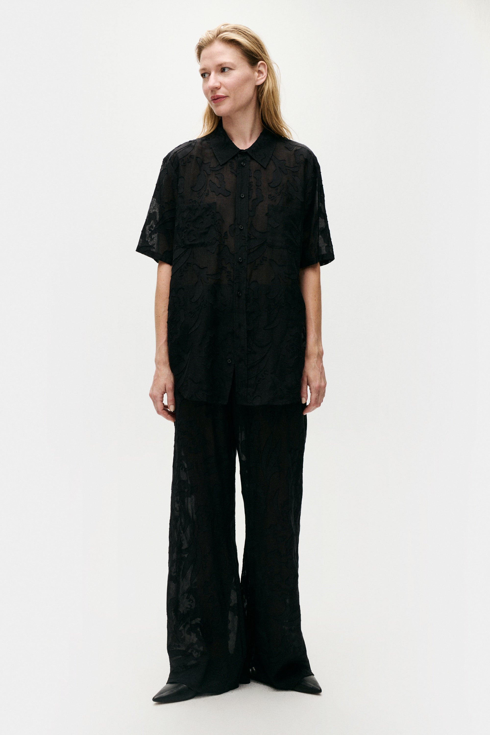 Clip Silk Short Sleeve Boyfriend Shirt Black