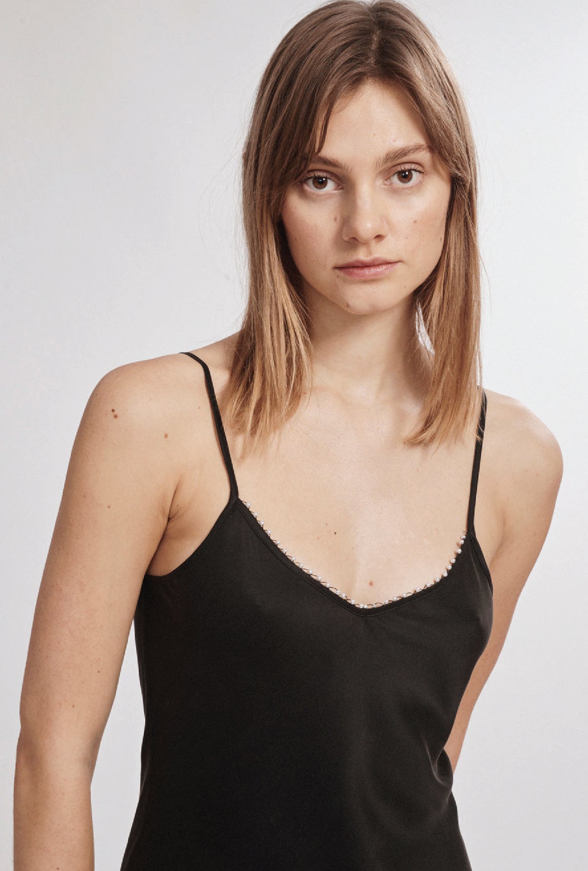 90S Pearl Slip Dress Black