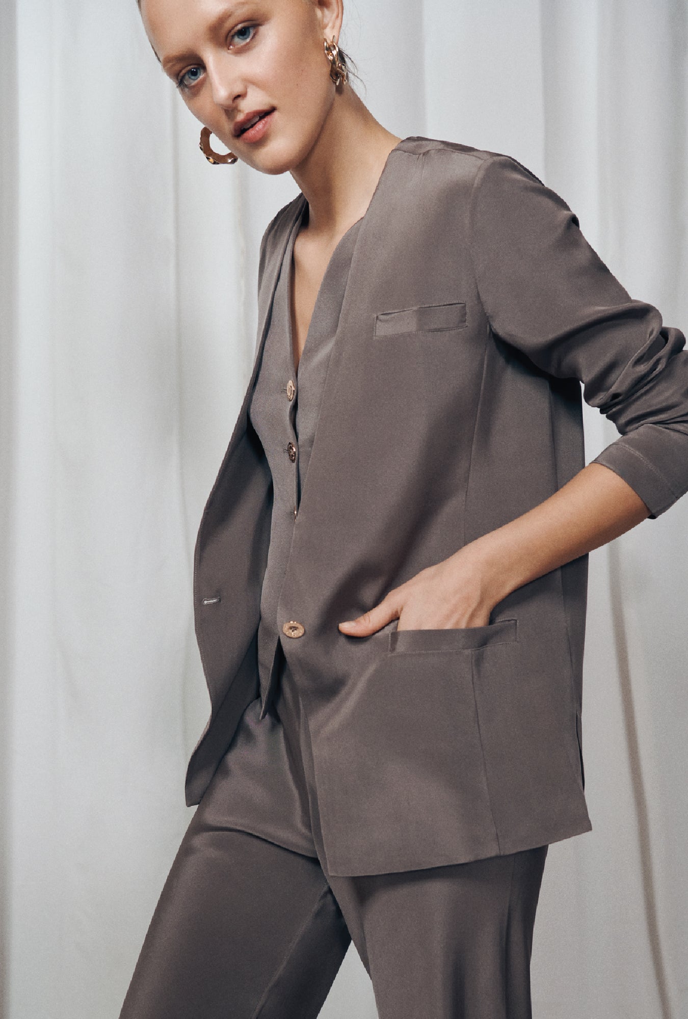 CDC COLLARLESS BLAZER CINDER