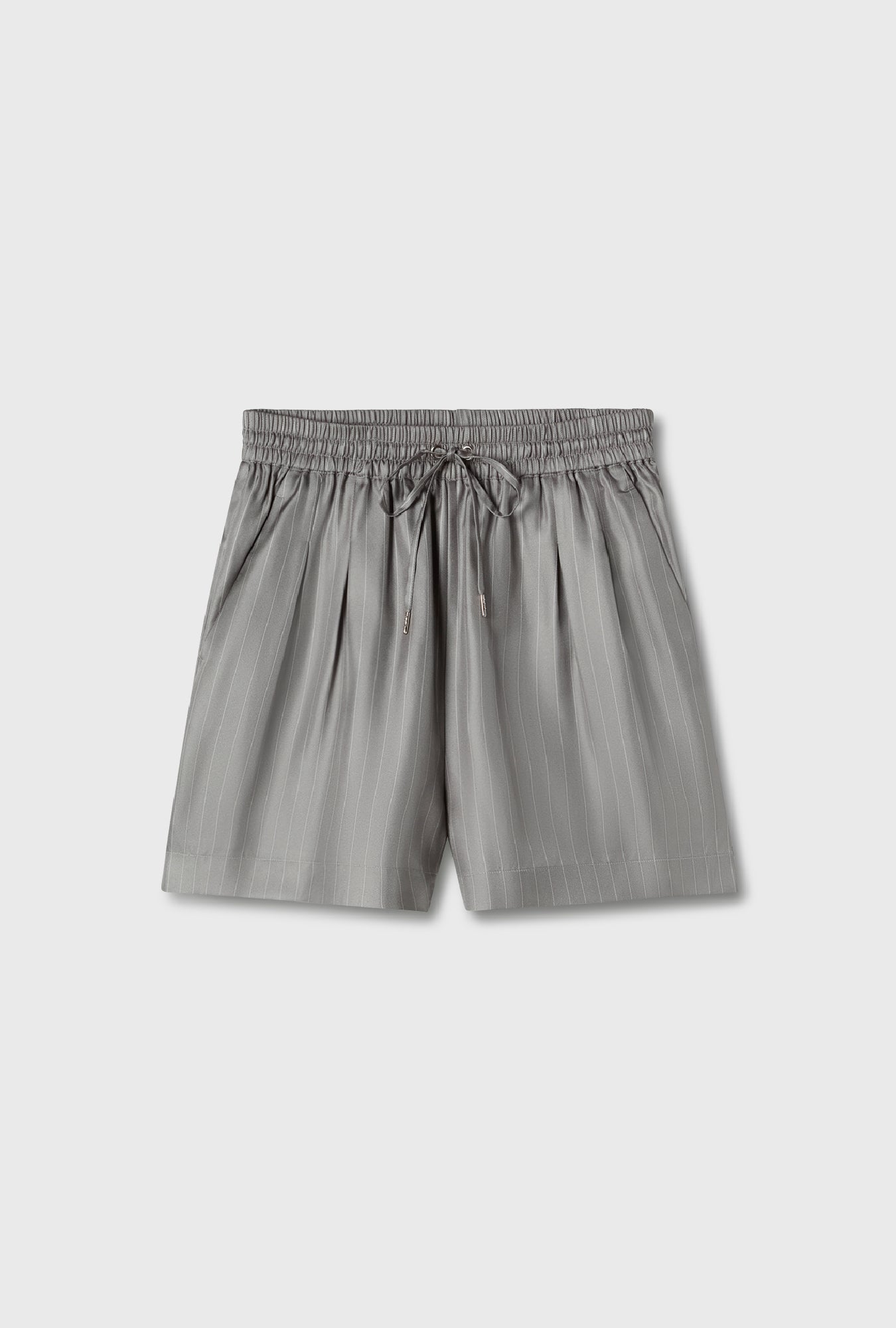 Twill Slouch Shorts Moon Pinstripe
