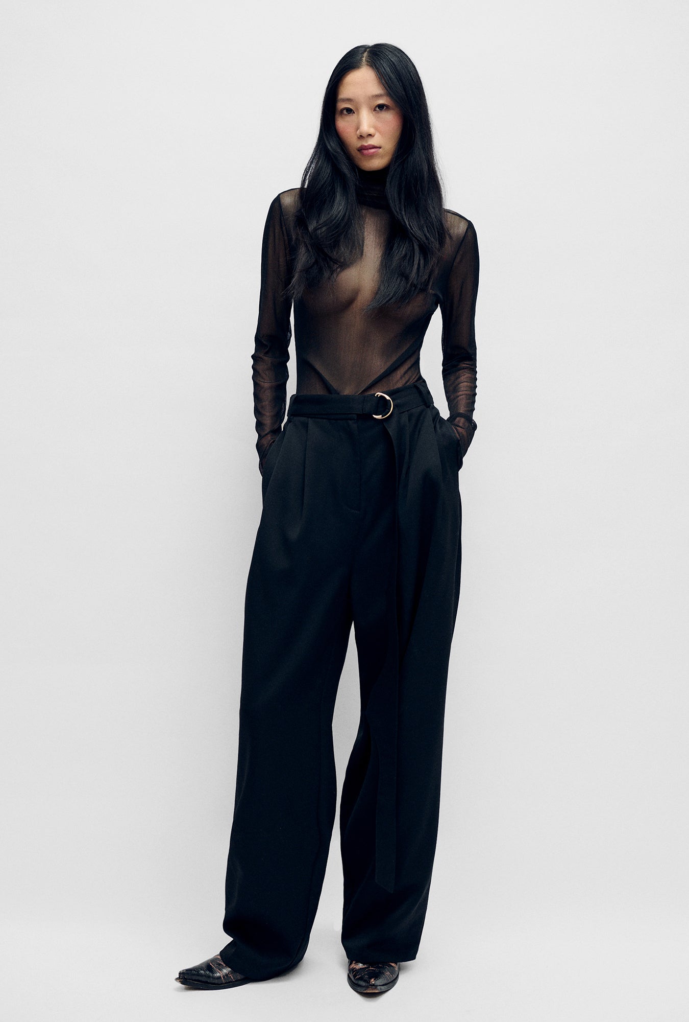 MESH TURTLENECK BLACK