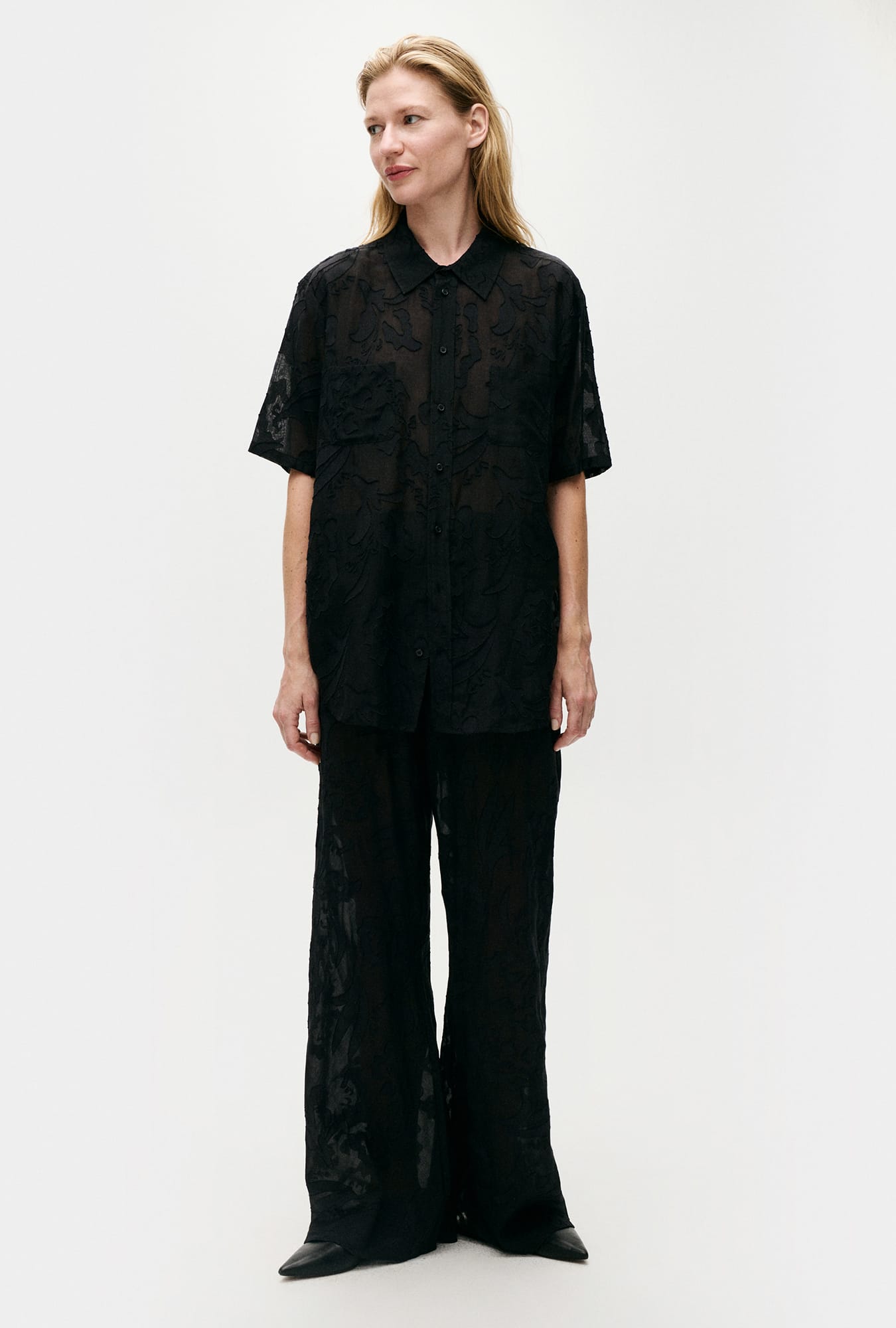 Clip Silk Short Sleeve Boyfriend Shirt Tulipa Black