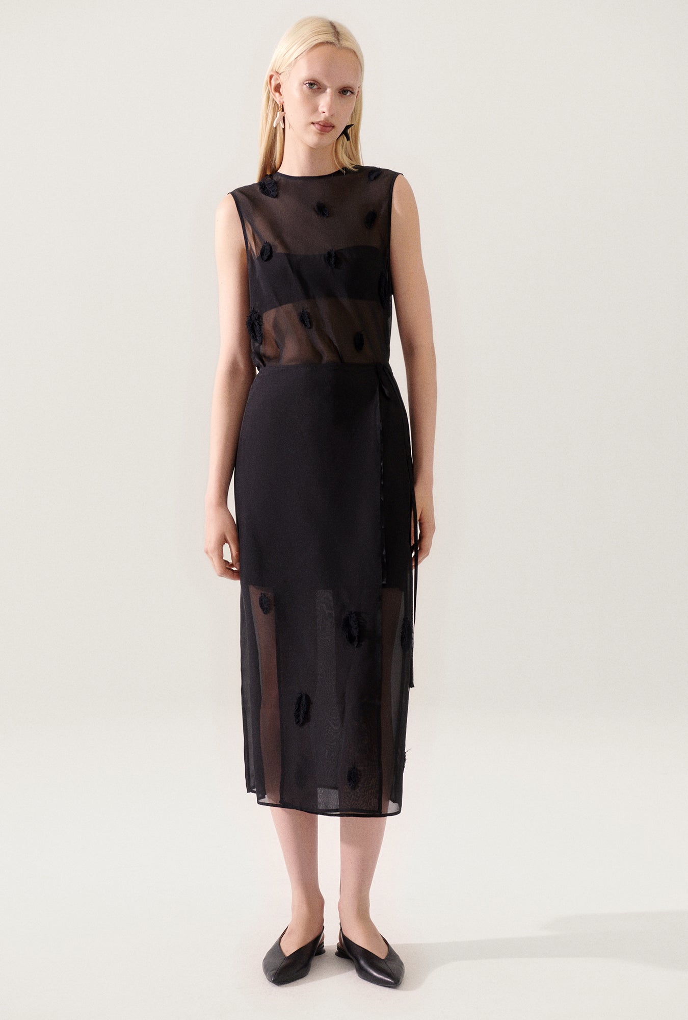 Feather Top Black