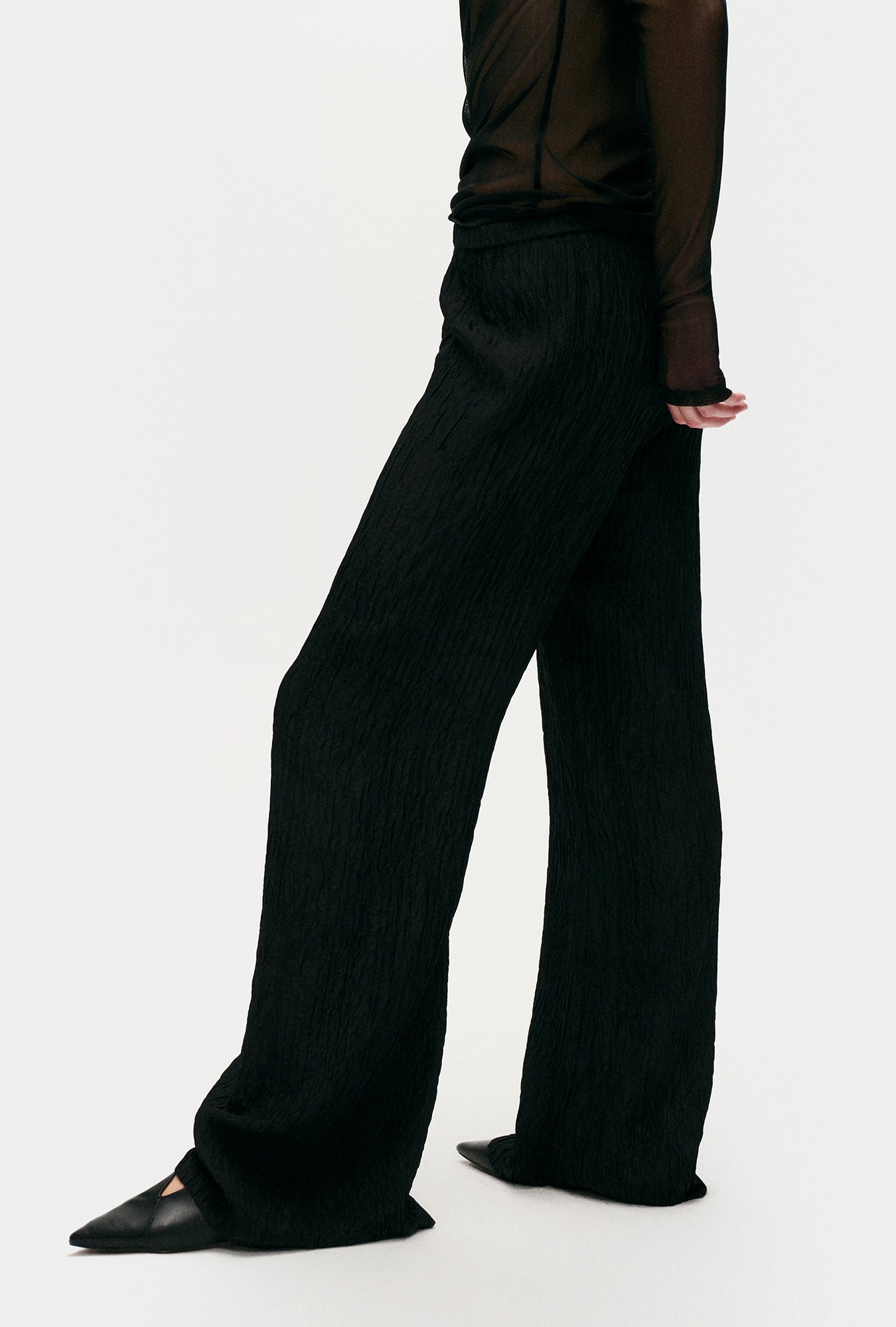 Crinkle Flare Pants Black