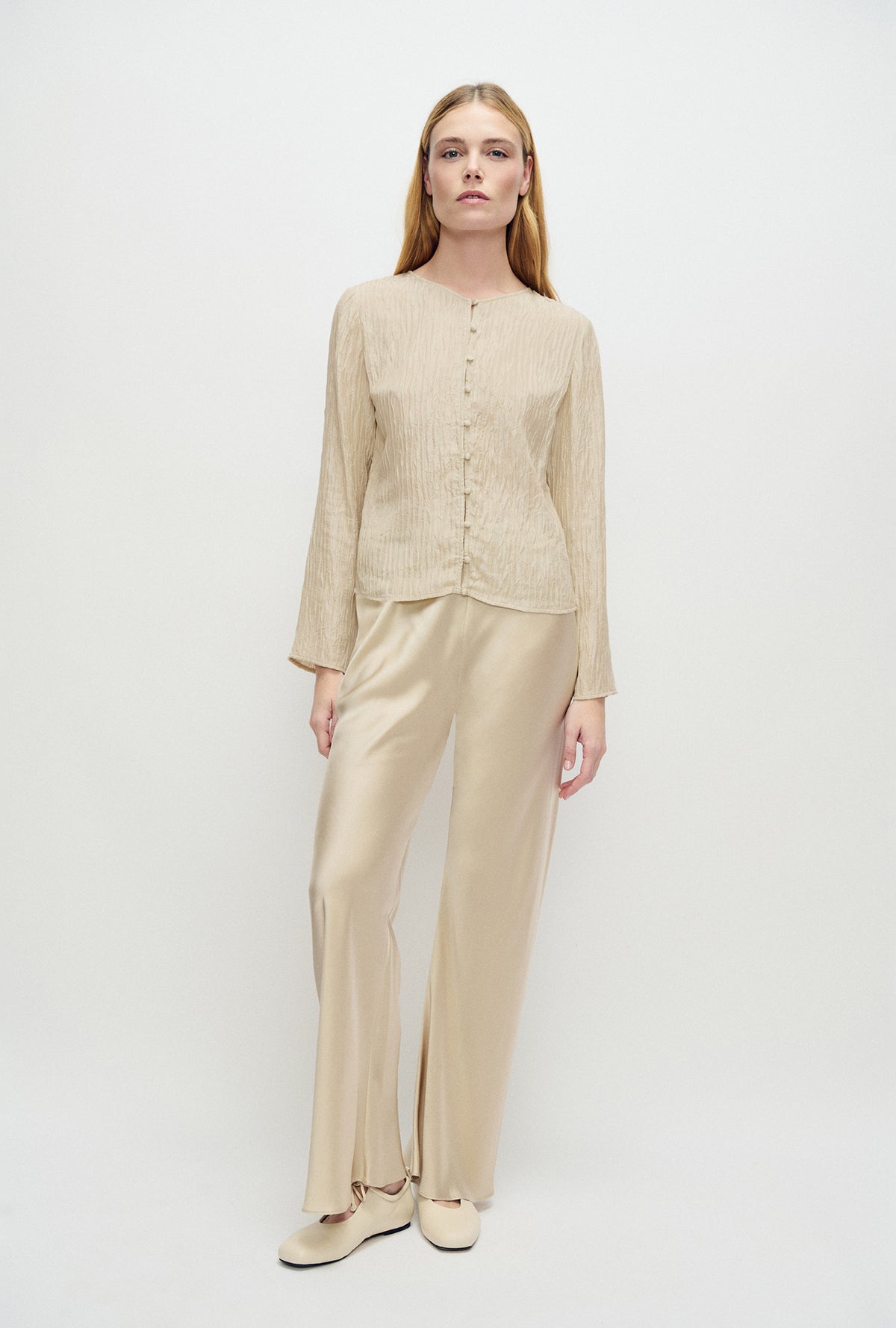 Crinkle Long Sleeve Top Hazelnut