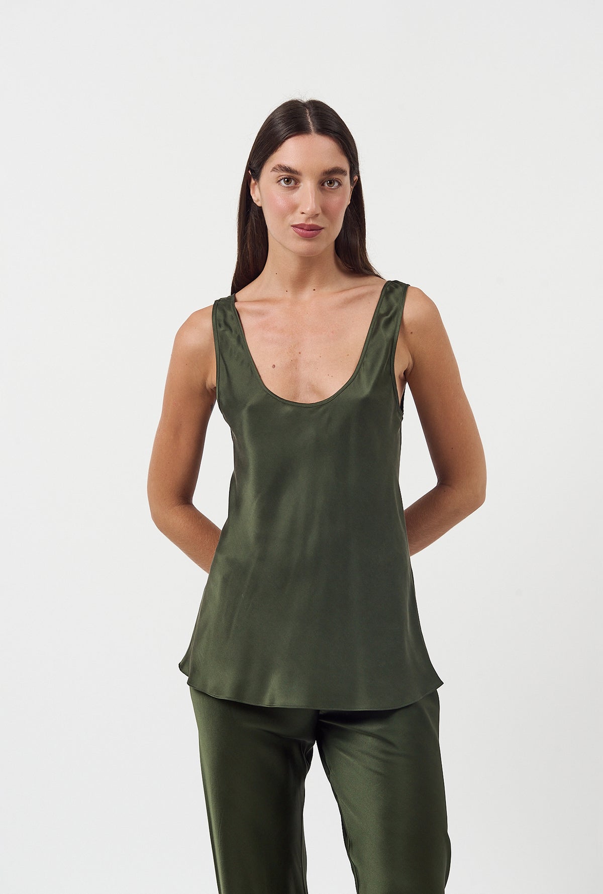 Scoop Neck Tank Cedar