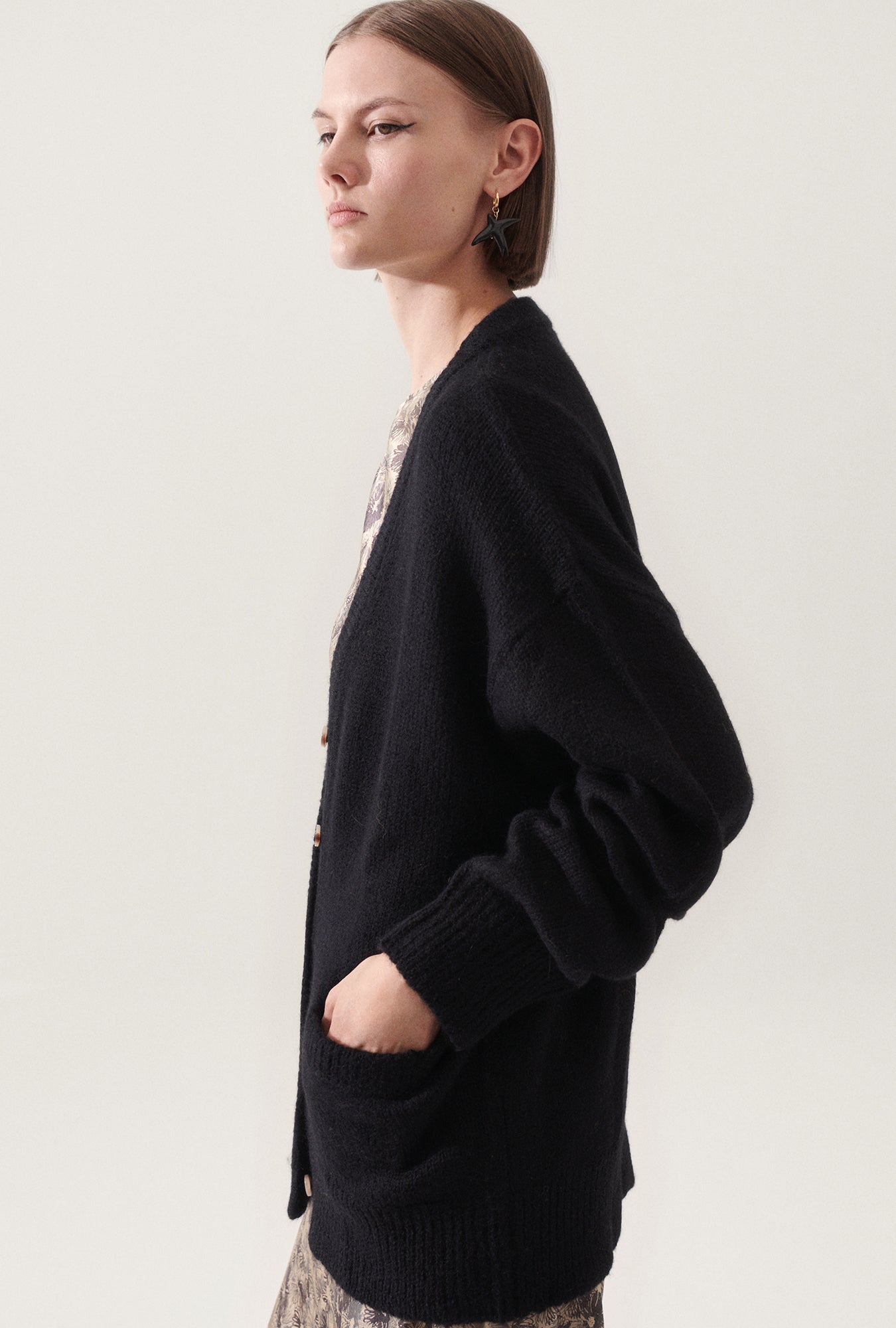 Alpaca Slouch Cardigan Black