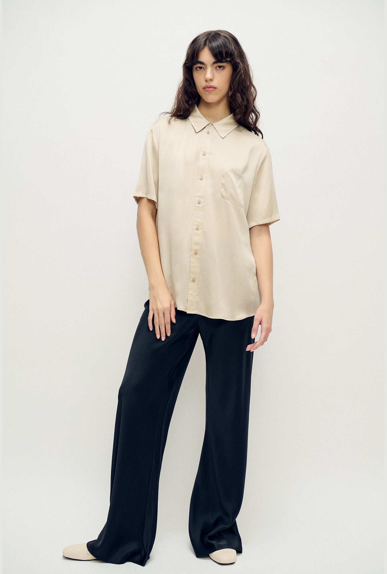 Short Sleeve Boyfriend Shirt Hazelnut