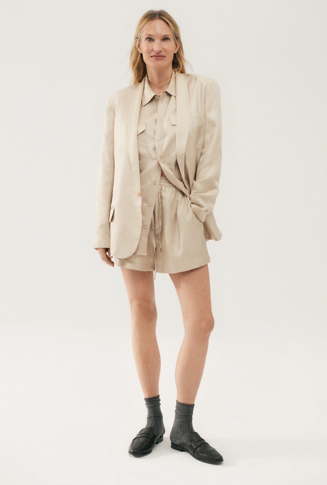 Twill Slouch Shorts Hazelnut