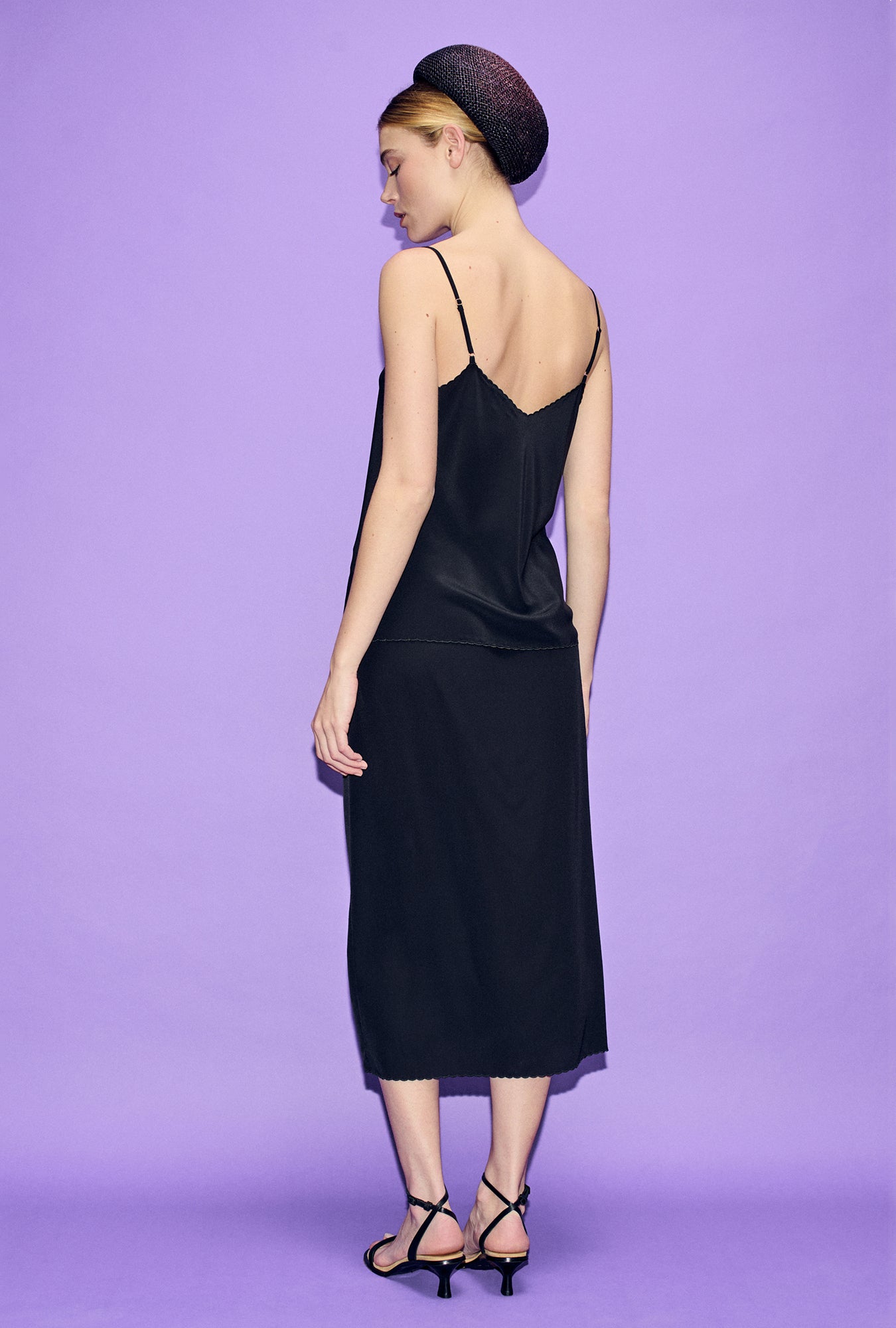Scallop Skirt Black